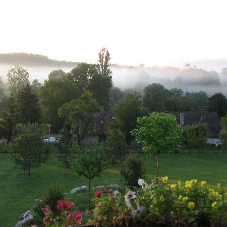 Splendide vue Pyrénées, Rez de jardin 2 chambres Montjoie-en-Couserans Exterior foto