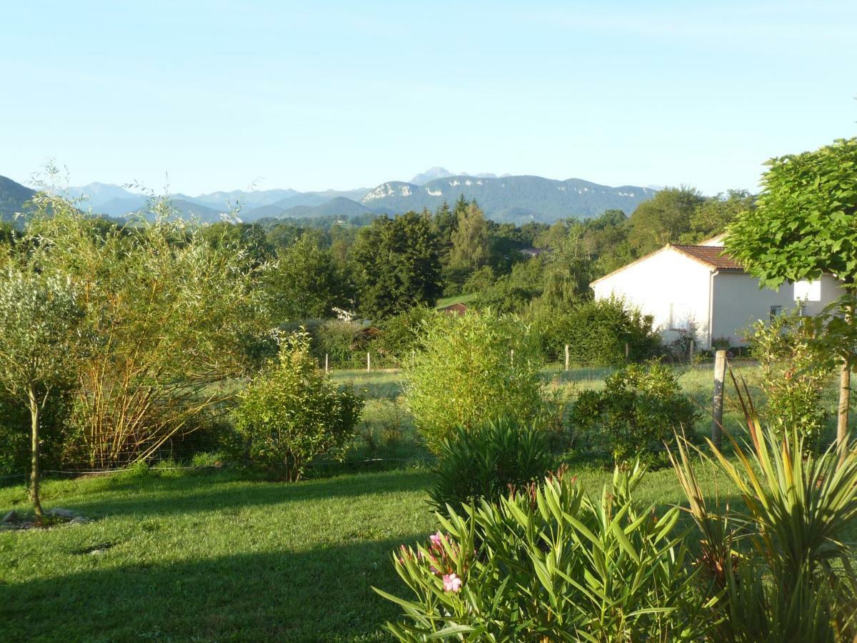 Splendide vue Pyrénées, Rez de jardin 2 chambres Montjoie-en-Couserans Exterior foto